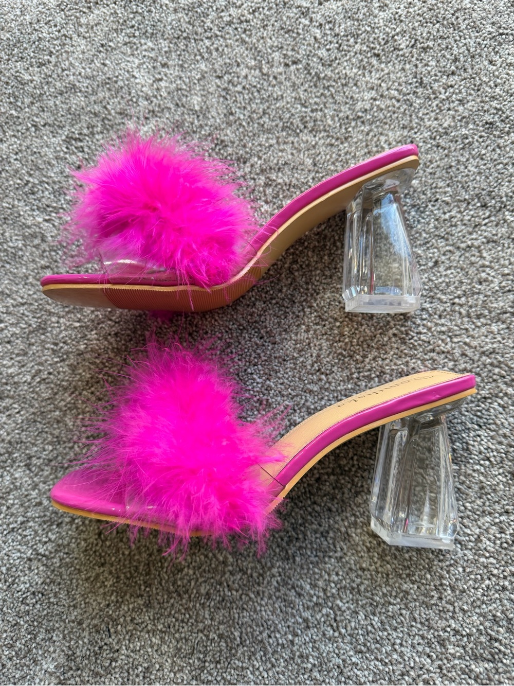 Fuchsia Pink Feather Slide Heels Block Heel Sandals Size 7